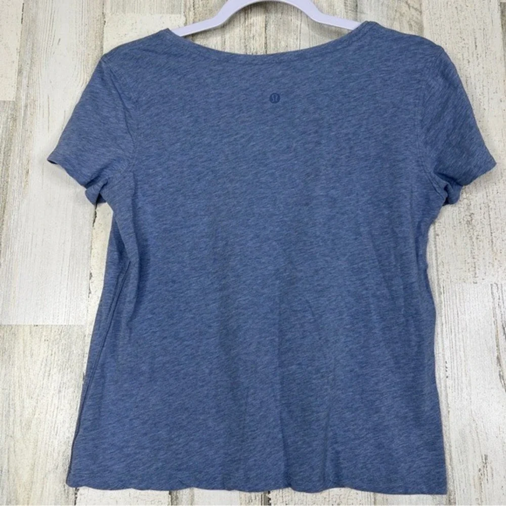 Lululemon Womens Size‎ 6 Crop Top Challenger Sports Bra Graphite Grey Mesh Back